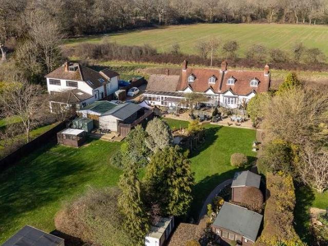 House for sale in Red Hill, Surrey