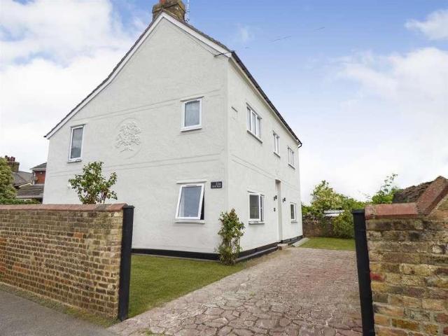 House for sale in Moulsham, Chelmsford