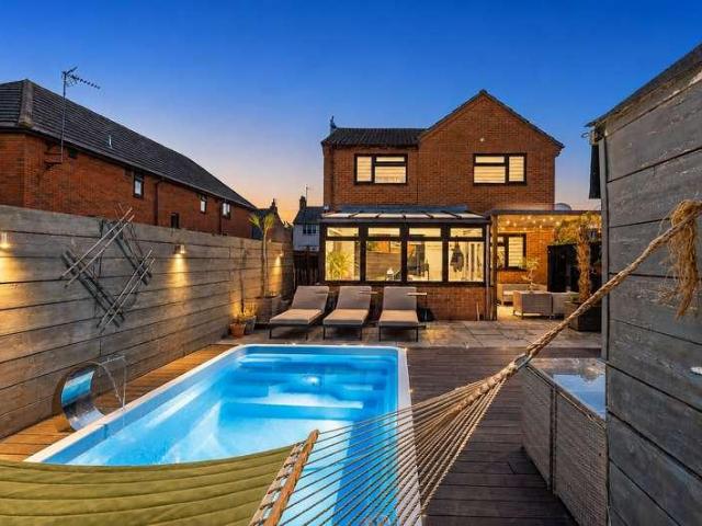 House for sale in Higham Ferrers