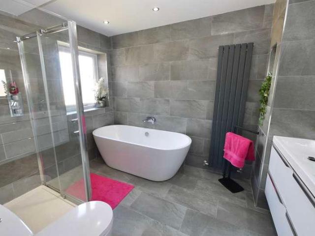 House for sale in Tickhill, South Yorkshire