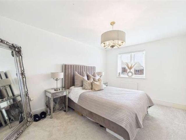 House for sale in Shinfield