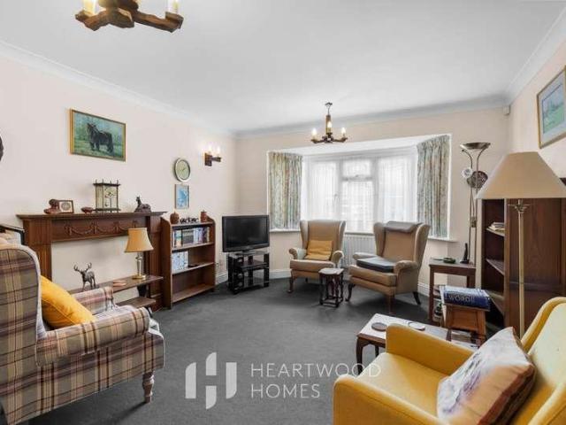 House for sale in Five Acres, Hertfordshire