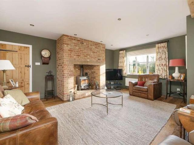 House for sale in Kingston, The Bridge