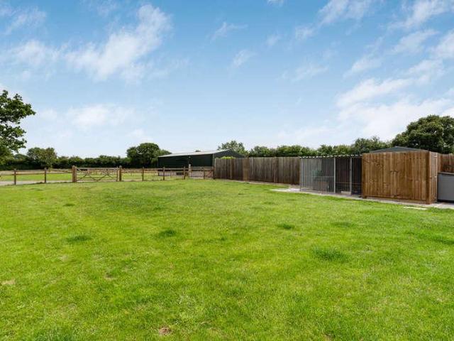 House for sale in Allensmore