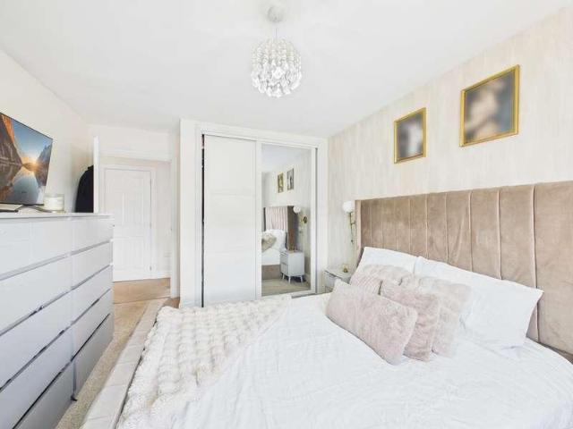 House for sale in Kilwinning, North Ayrshire