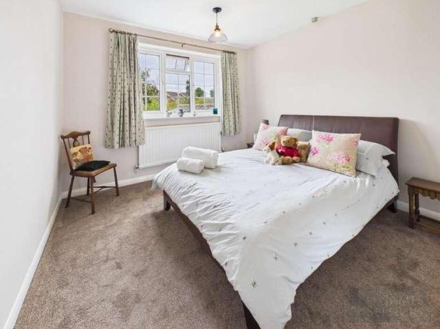 House for sale in Stanford On Avon, Leicestershire