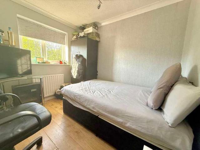 House for sale in Bramingham Park, Luton