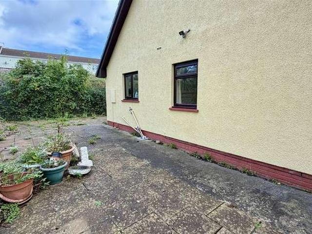 House for sale in Monkton, Pembroke