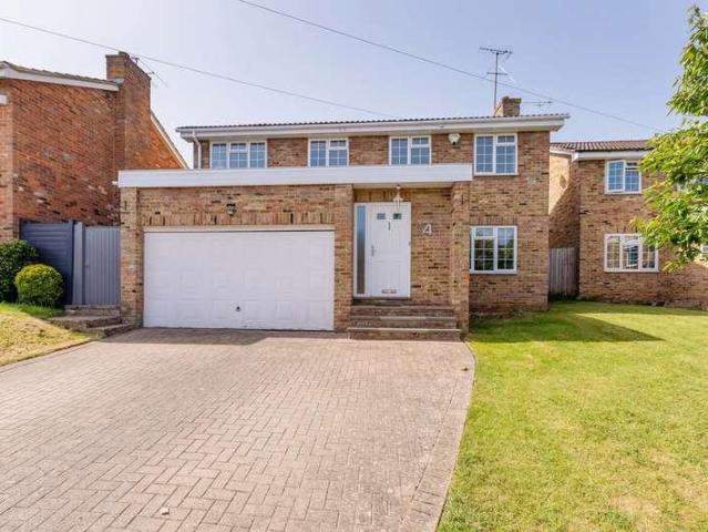House for sale in Fishery, Maidenhead