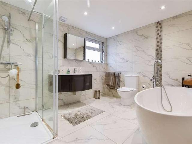 House for sale in Palm Bay, Acol