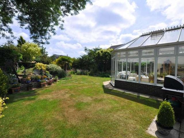 House for sale in Oakley, Merley