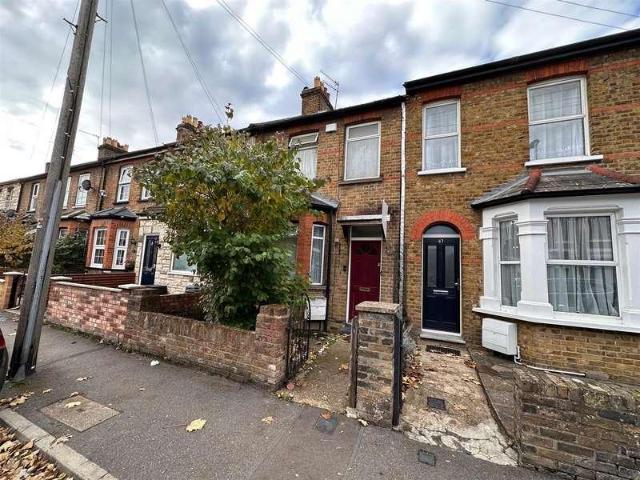 House for sale in Yiewsley, Greater London