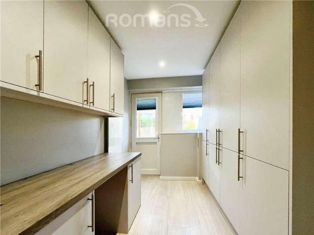 House for sale in College Town, Sandhurst