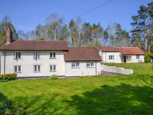 House for sale in West Hill, Budlake