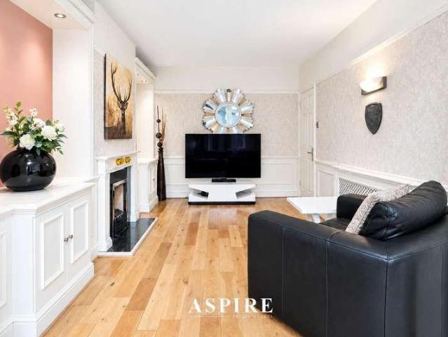 House for sale in Prittlewell, Southend-on-Sea