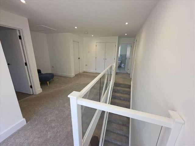 House for sale in Hatch, Basingstoke and Deane