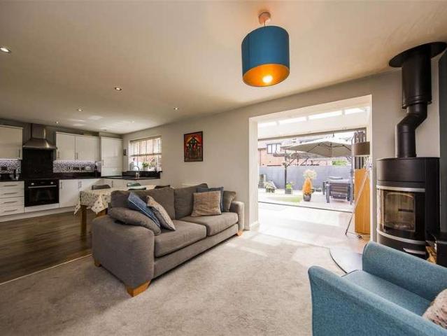 House for sale in Leybourne, Bourne Vale