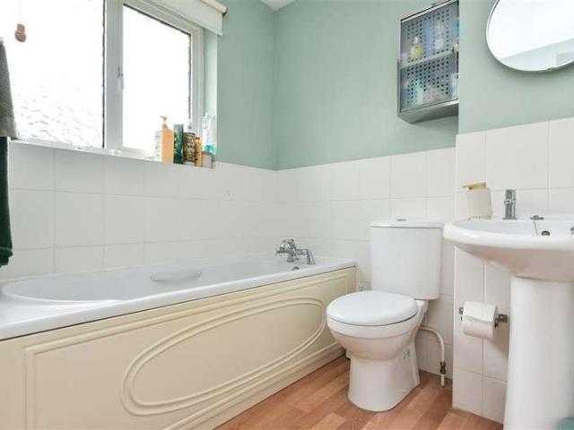 House for sale in Birchington, Acol