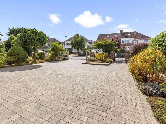 House for sale in West Worthing, Worthing