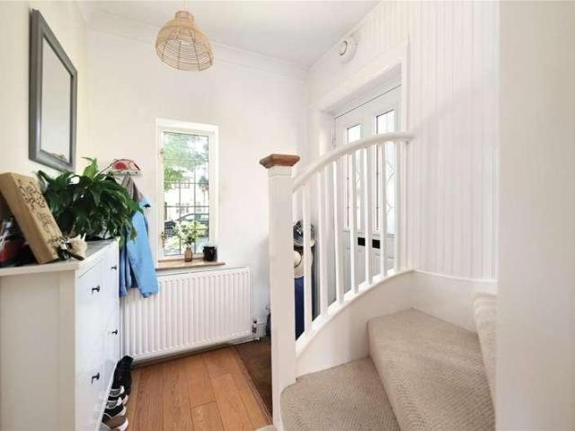 House for sale in Lower Halliford, Surrey