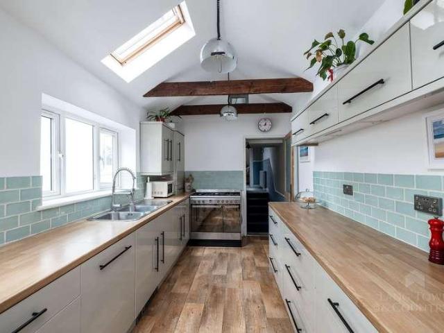 House for sale in Mount Wise