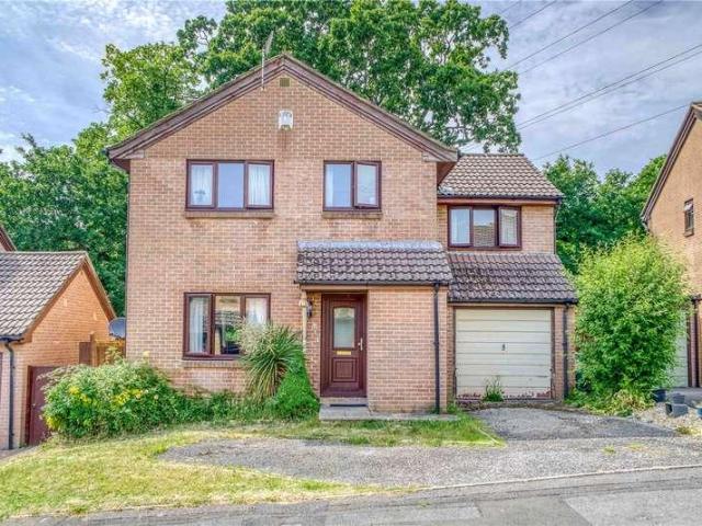 House for sale in Creekmoor, Poole