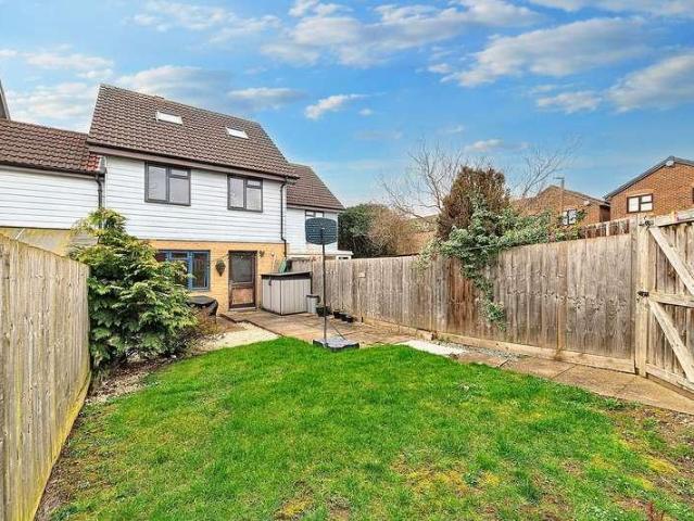 House for sale in Shenley Brook End, Milton Keynes