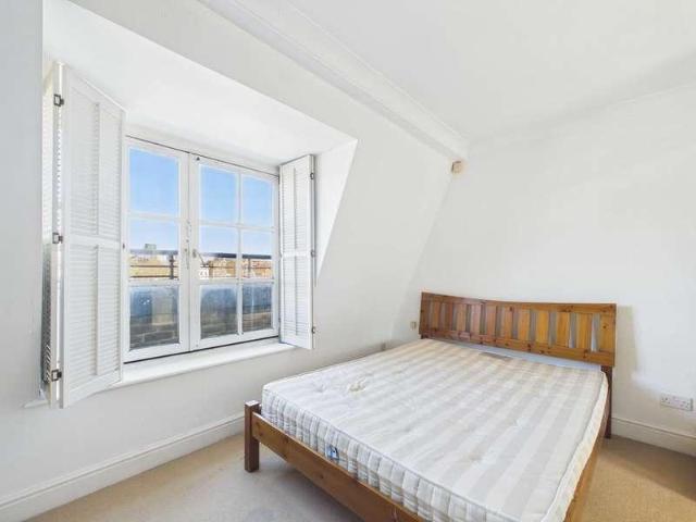 House for sale in Bermondsey, Greater London