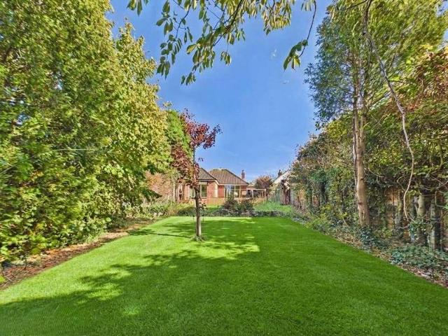House for sale in Findon Valley, Worthing