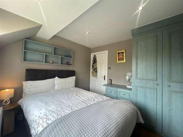 House for sale in Eden Park, Cheadle Hulme