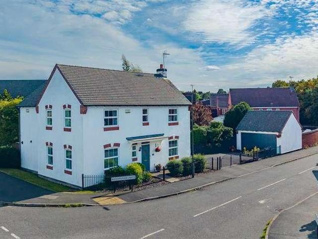 House for sale in Egginton, East Midlands