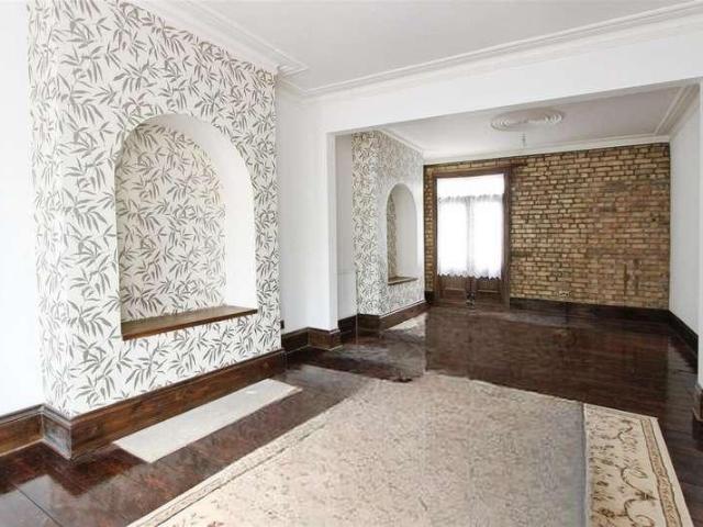 House for sale in Winchmore Hill, Palmers Green
