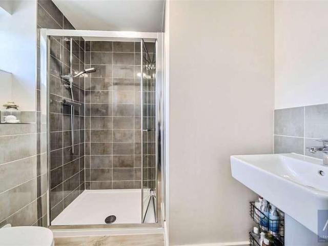 House for sale in Carpenter's Place, Brackley