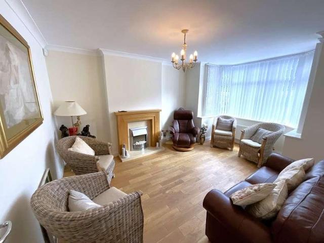 House for sale in Bromsgrove, West Midlands