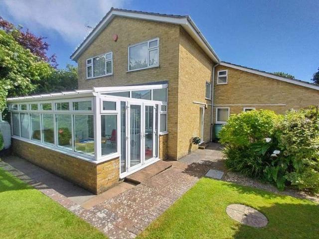 House for sale in Dumpton Gap, Acol