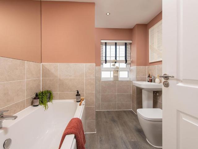 House for sale in Alverton, East Midlands
