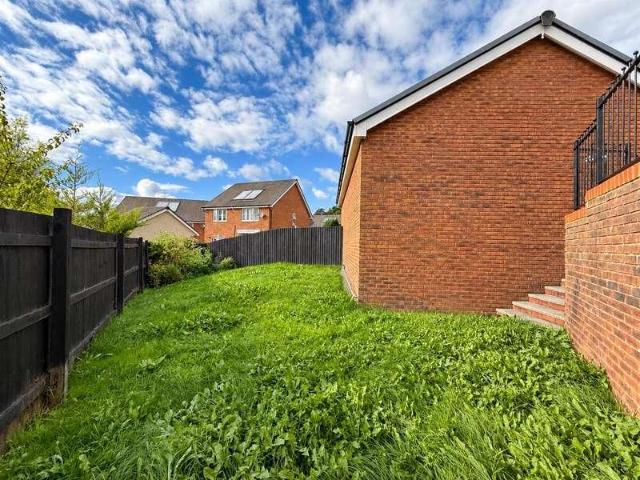 House for sale in Llwydcoed
