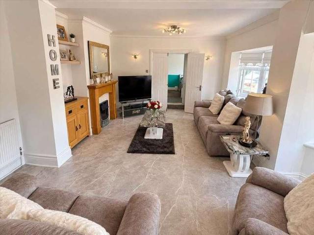 House for sale in Weeley, Dale Hill
