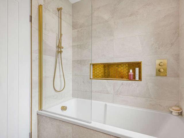 House for sale in Feckenham, City Of Bristol