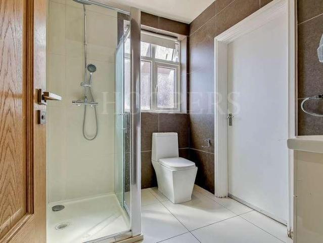 House for sale in Dollis Hill, Greater London