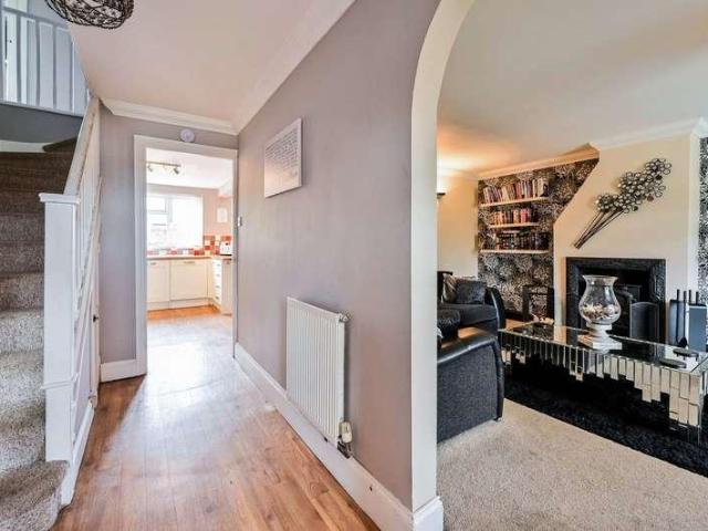House for sale in Pachesham Park, Surrey