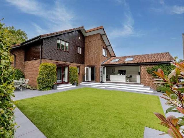 House for sale in Failand, North Somerset