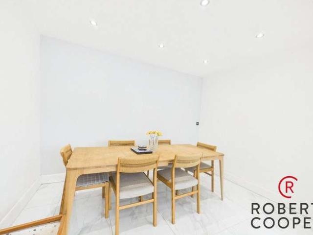House for sale in Eastcote, Greater London