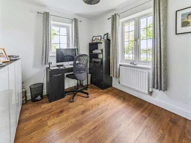 House for sale in Harrowden, Bedford