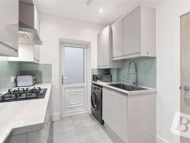 House for sale in Hornchurch, Greater London