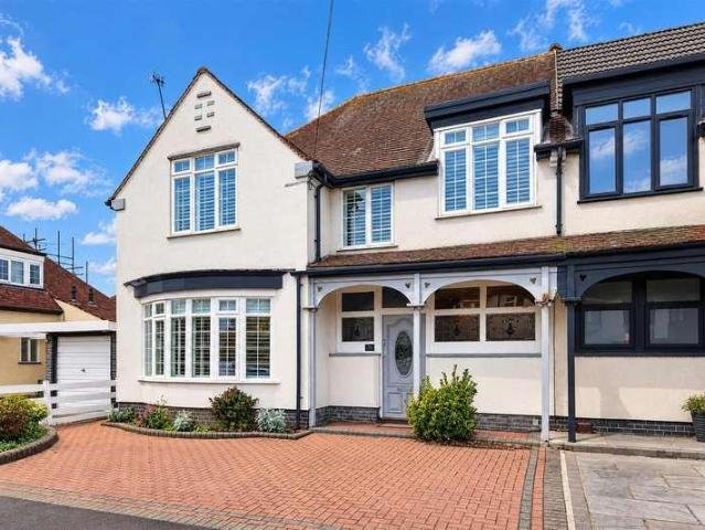 House for sale in Hadleigh, Southend-on-Sea