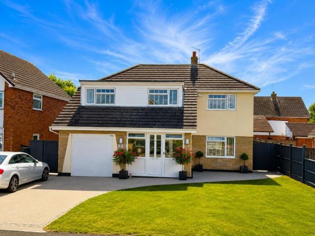 House for sale in Littlestone on Sea, Folkestone