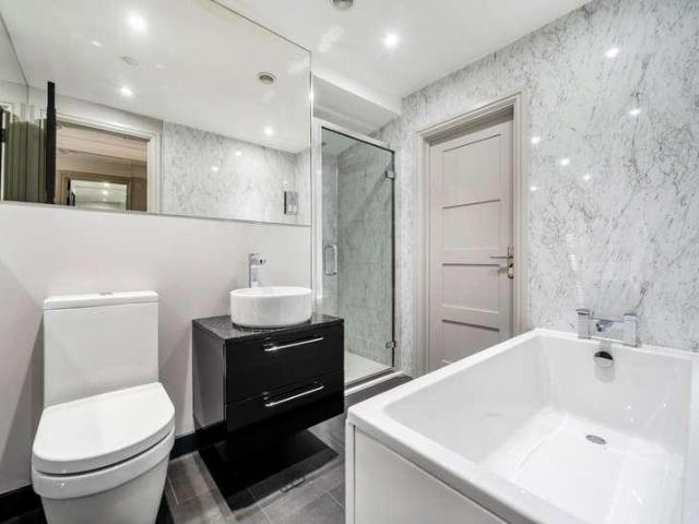 House for sale in Claremont Park, Blackhills