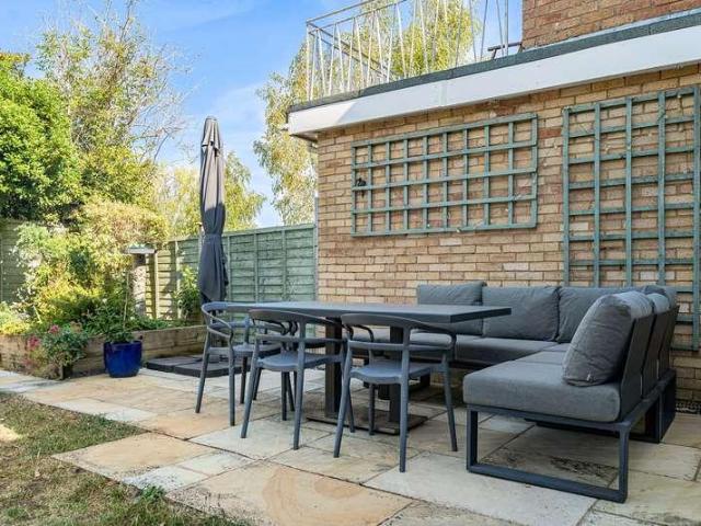 House for sale in Lynworth, Cheltenham