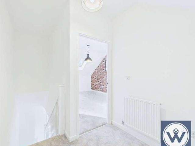 House for sale in Georgia, Greater Manchester